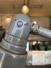 画像16: 1930'S 40'S　ワークベンチ アーティキュレイテッド アームライト　レア!!　NEW YORK CITY　RELIANCE DEVICES CO.　SWIVELIER WORK-LIGHTS　BRYANT　インダストリアルランプ　デスクランプ　タスクランプ　1灯　2アジャスター　アイアン　スチール　ブラス　ポーセリン　PATINA　ベンチマウント＆ウォールマウント　アンティーク　ビンテージ