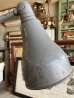 画像13: 1930'S 40'S　ワークベンチ アーティキュレイテッド アームライト　レア!!　NEW YORK CITY　RELIANCE DEVICES CO.　SWIVELIER WORK-LIGHTS　BRYANT　インダストリアルランプ　デスクランプ　タスクランプ　1灯　2アジャスター　アイアン　スチール　ブラス　ポーセリン　PATINA　ベンチマウント＆ウォールマウント　アンティーク　ビンテージ