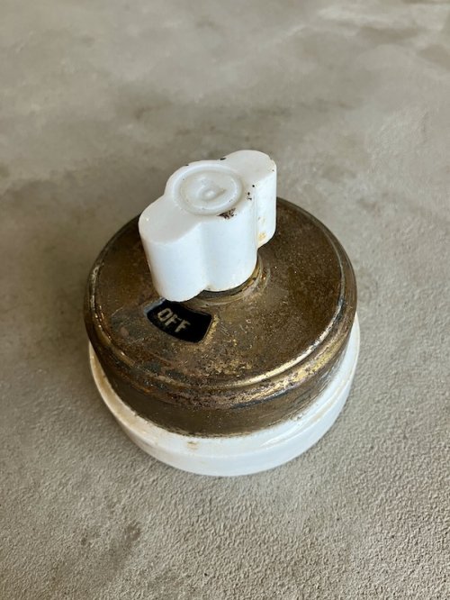 other photographs.2: 1900'S 10'S    アーリーエレクトリック　アメリカ製　サーフェイススイッチ　THE PES MFG.CO　PERKINS　超大型　ロータリースイッチ　ターンスイッチ　ブラス　ニッケルメッキ　ポーセリン　アンティーク　ビンテージ 