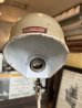 画像17: 1950'S　シアーズ　クラフツマン　SEARS ROEBUCK　CRAFTSMAN　ボールチェーン　LEVITON　1灯　インダストリアル アームライト　ワークベンチ ランプ　ウォールマウントorベンチマウント ブラケットライト　ミントコンディション　シャンパンゴールド　その2　アンティーク　ビンテージ