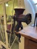 画像40: 1880'S　19世紀　アメリカ　TINNED ENTERPRISE　MEAT CHOPPER　パティナ　ミートチョッパー　フードプロセッサー　グラインダー　ウッドハンドル　キャストアイアン　鋳物　アメリカン　ハンバーガー　ランチョンミート　パティーナ　ジャンク　アンティーク　ビンテージ