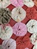 画像8: 1890’S 1900'S 1910'S　ヴィクトリアン　フェザークッション　ハンドメイド　フラワーモチーフ　柄　シルク　レース　フリル　オーガンジー　赤系　アンティーク　ビンテージ　