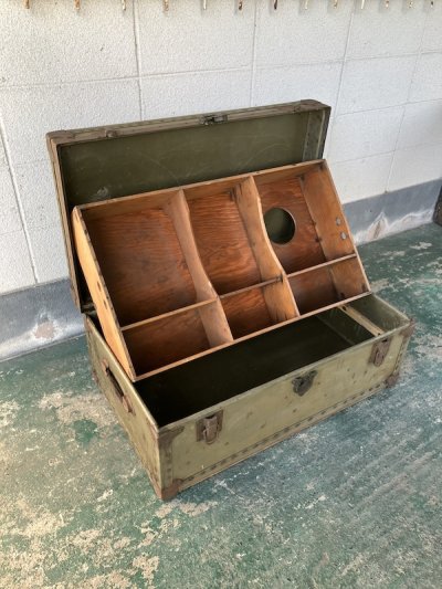 画像2: 1930'S 40'S　アメリカ製　trunk　YALE CO. USA　ミリタリー?!　トランク　やや大型　衣装ケース　店舗什器に　アンティーク　ビンテージ