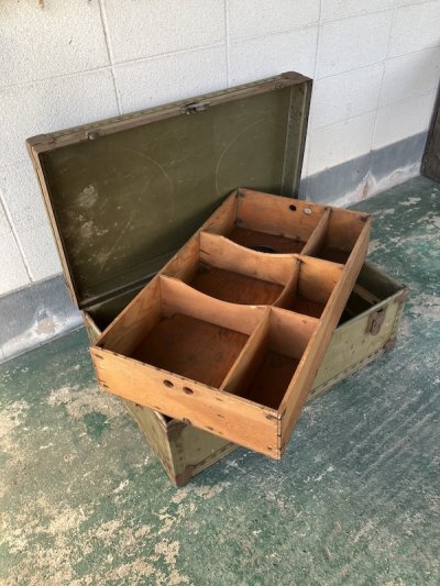 画像1: 1930'S 40'S　アメリカ製　trunk　YALE CO. USA　ミリタリー?!　トランク　やや大型　衣装ケース　店舗什器に　アンティーク　ビンテージ