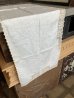 画像4: 1910'S 20'S 30'S　ビクトリアン　プリミティブ　キャビネットクロス　テーブルランナー　アンティークリネン　真麻　キッチン　レース　フリル　ビンテージファブリック　ビンテージジュエリーショップのディスプレイ用に！