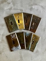 1920 30's　スイッチプレート　アメリカ　真鍮　ヘヴィーブラス　1口　トグルスイッチ　タンブラースイッチ　レバースイッチ　BRYANT,GE & UNKNOWN　アンティーク　ビンテージ