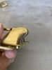画像16: 1920'S 30'S　アイスボックスラッチ　リフリッジレーター　フリッジハンドル　レバー　ラッチ　キャビネットラッチ　ラッチ　キャッチ　ソリッドブラス　アンティーク　ビンテージ