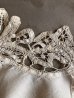 画像13: 1910'S 20'S　ヴィクトリアン　ドイリー　花瓶敷き　プリミティブ　アンティークリネン　プレースマット　テーブルマット　レース　フリル　オールドカントリー　アンティーク　ビンテージ