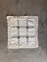 1910'S 20'S　ヴィクトリアン　ドイリー　花瓶敷き　プリミティブ　アンティークリネン　プレースマット　レース　フリル　オールドカントリー　アンティーク　ビンテージ