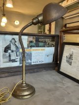 1920'S 30'S　FARIES　GE　ジェネラルエレクトリック　フェアリーズ　ハーフフレキシブル　グースネックライト　インダストリアル　デスクランプ　メタルシェード　ブラス　アイアン　スチール　オリジナルシェード　エクセレントコンディション　PATINA　アンティーク　ビンテージ
