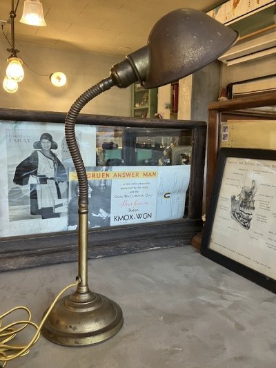 画像1: 1920'S 30'S　FARIES　GE　ジェネラルエレクトリック　フェアリーズ　ハーフフレキシブル　グースネックライト　インダストリアル　デスクランプ　メタルシェード　ブラス　アイアン　スチール　オリジナルシェード　エクセレントコンディション　PATINA　アンティーク　ビンテージ