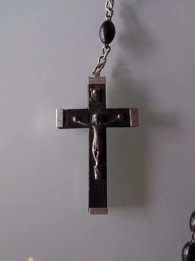 画像2: アンティーク　ロザリオ　ブラック　イエスキリスト十字架クロス　ヴィンテージ