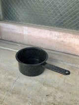 片手鍋 ミルクパン　stew pots　シチューポット　鍋　ホーロー　スチール　キャンプに　キッチンディスプレイに　アンティーク　ビンテージ
