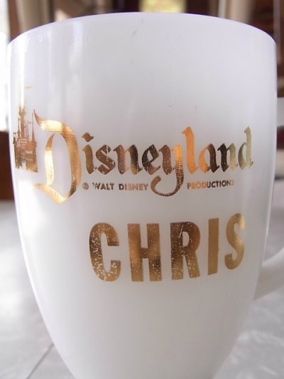 画像3: アンティーク　ミルクガラス　マグカップ　Disneyland CHRIS　ビンテージ
