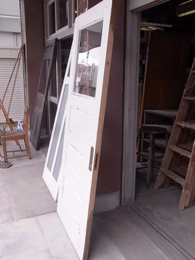 画像3: アンティーク　ガラス窓付木製ドア　ホワイト×ウッド　ビンテージ