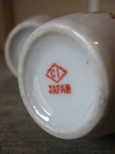 画像1: POT　オイルボトル　ソースポット　調味料入れ　オリーブオイル　ビネガー　幾何学模様　陶器　JAPAN　2PCS SET　アンティーク　ビンテージ