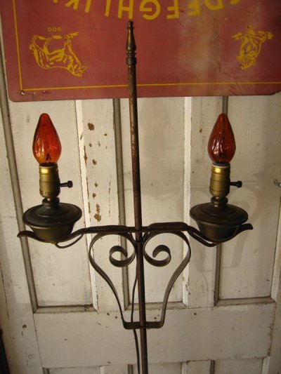 画像1: フロアランプ　1950’S　ツインソケット　燭台デザイン　2灯　高さ変更可能　アイアン　真鍮　アンティーク　ビンテージ