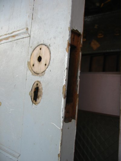 画像1: 木製ドア　スカイブルー×ベージュ　アンティーク　ビンテージ