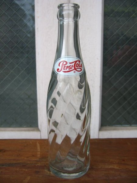 ペプシコーラ ペプシ　レトロ　1951～1962　ボトル陳列棚 ペプシコーラ ペプシ レトロ 1951～1962 ボトル陳列棚 - メルカリ