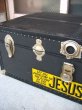 画像6: S様商談中　トランク　ジーザス　jesus christ is lord　中型　スーツケース　店舗什器に　アンティーク　ビンテージ (6)
