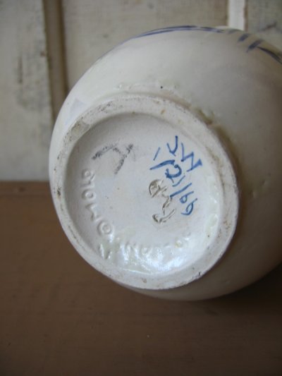 画像2: 花瓶　絵柄　サギ　鳥　フラワーベース　陶器　雪舟みたいです。　アンティーク　ビンテージ