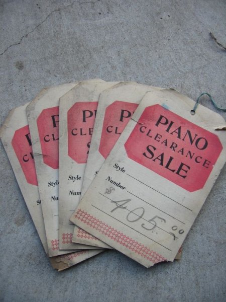 画像1: 1920’S 30'S　値札　下げ札　プライスカード　ピアノ　PIANO CLEARANCE SALE　5pcs set　アンティーク　ビンテージ (1)