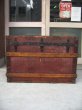 画像3: 1890　1900年代　トランク　MARSHALL FIELD&CO　超大型　スーツケース　キャスター付き　店舗什器に　アンティーク　ビンテージ (3)