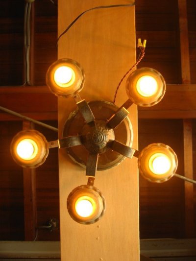 画像2: 1920’S　シーリングライト　ビクトリアン　アールデコ　5灯　シャンデリア　ベアバルブ　装飾　アイアン　真鍮メッキ　アンティーク　ビンテージ