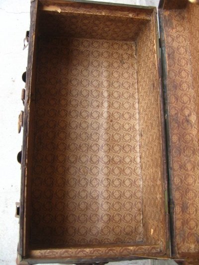 画像2: メタルトランク　中型　スーツケース　シャビーシック　店舗什器に　アンティーク　ビンテージ