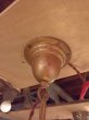 画像9: 1920’S　1930’S　シーリングライト　ペンダントライト　スキャロップ柄　ミルクガラスシェード　1灯　真鍮　アンティーク　ビンテージ (9)