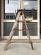 画像4: ウッド　ステップラダー　ラダー　はしご　梯子　木製　脚立　大型　4段　シャビーシック　アンティーク　ビンテージ (4)