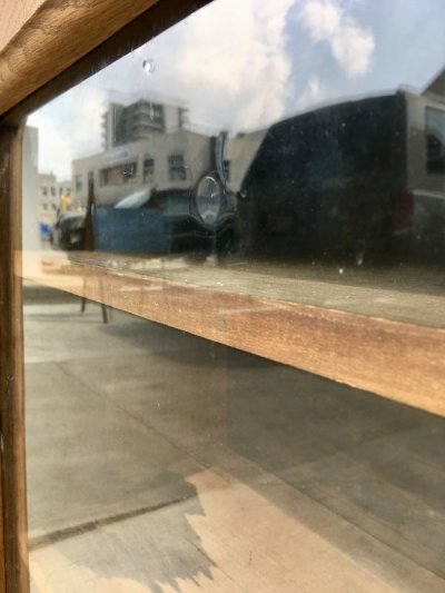画像1: 1880’S 90'S 1900'S 10'S　カップボード　陳列棚　ウッドキャビネット　ディスプレイケース　ショーケース　シャビーシック　モールディング　アーリーセンチュリー　19世紀　20世紀　ウッド　ガラス　アンティーク　ビンテージ