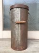 画像4: 1910'S 20'S　ティン缶　アドバタイジング缶　トラッシュカン　ゴミ箱　傘立て　ブリキ　シャビーシック　ウッドハンドル　蓋付　アドバタイジング　アンティーク　ビンテージ (4)