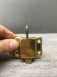 画像8: 1920'S 30'S　デッドストック　アーリーセンチュリー　トランザムウインドウラッチ　ウインドーロック　サッシロック　キャッチセット　真鍮　アンティーク　ビンテージ (8)