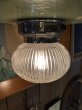画像4: 1930'S 1940'S　シーリングライト　1灯　リブドクリアガラスシェード　ジェリーフィッシュシェイプ　フラッシュマウント　クロムメッキ　スイッチ付き　アンティーク　ビンテージ (4)