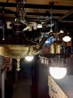 画像8: 1920'S30'S　アールデコ　シーリングライト　パンランプ　3灯　シャンデリア　真鍮　ベアバルブ　スイッチ付　ソケットサラウンド　装飾　アンティーク　ビンテージ (8)