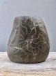 画像4: アメリカ　Parallax Gallery　ナチュラルストーン　フラワーベース　Stone Vase　ネイティヴ柄　トライヴァル　花瓶　一輪挿し　アンティーク　ビンテージ (4)