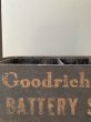 画像9: 1940'S 50'S　レア!!　4面プリント　グッドリッチ　GOODRICH BATTERY SERVICE　ツールトート　ツールバスケット　工具入　オートモビリア　ディスプレイラック　モーター系　モーター物　アイアン　インダストリアル　アンティーク　ビンテージ  (9)