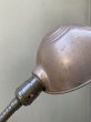 画像12: 1930'S 40'S　グースネック　デスクランプ　フレキシブル　タスクランプ　LEVITON　1灯　スチールシェード　アイアン　シャビーシック　インダストリアル　アンティーク　ビンテージ (12)