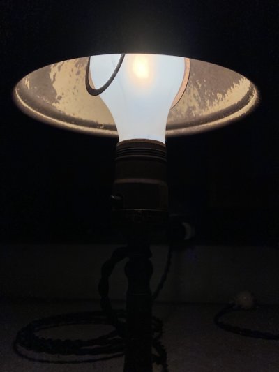 画像3: 1920'S 30'S　レア　LEVITON　THE GREIST MFG,CO.　GREIST Products　オリジナルスチールクリップシェード付　クリップライト　インダストリアル　スポットライト　ワークランプ　1灯　ベークライト　ブラス　アイアン　ビンテージ　アンティーク