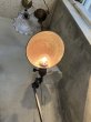 画像11: 1930'S 40'S　インダストリアル アーティキュレイティング ランプ　U.S.MILITARY　米軍納入品　エドン　EDON LAMP　アジャスタブルランプ　industrial articulated lamp　BRAYANT　RODALE　マシニストランプ　1灯　アームライト　ワークベンチ ランプ　ウォールマウントorベンチマウント　アンティーク　ビンテージ (11)