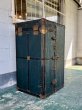 画像3: 1870'S 1880'S 1890'S 1900'S　アメリカ製　steamer trunk　EXCELSIOR　ワードローブトランク　1860'S　横濱ホテル　ヨコハマホテル　ステッカー付　木製ハンガー付　超大型　衣装ケース　店舗什器に　YOKOHAMA　アンティーク　ビンテージ (3)