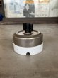 画像3: 1900'S 10'S    エクセレントコンディション　アーリーエレクトリック　アメリカ製　サーフェイススイッチ　GE　ジェネラルエレクトリック　GENERAL ELECTRIC　超大型　ロータリースイッチ　ターンスイッチ　ブラス　ニッケルメッキ　ポーセリン　アンティーク　ビンテージ (3)