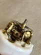 画像9: 1910'S 20'S    アーリーエレクトリック　アメリカ製　サーフェイススイッチ　レア　P&S　PASS&SEYMOUR　小型　ロータリースイッチ　ターンスイッチ　ブラス　ニッケルメッキ　ON/OFF　ポーセリン　ミントコンディション　アンティーク　ビンテージ (9)