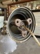 画像32: 1900’S 10'S　レア　YOST　ホロフェーン　HOLOPHANE　アーリーセンチュリー　1灯　フロストガラスシェード　ウォールマウントブラケットライト　真鍮　ニッケルメッキ　アンティーク　ビンテージ (32)