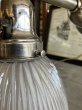 画像25: 1900’S 10'S　レア　YOST　ホロフェーン　HOLOPHANE　アーリーセンチュリー　1灯　フロストガラスシェード　ウォールマウントブラケットライト　真鍮　ニッケルメッキ　アンティーク　ビンテージ (25)
