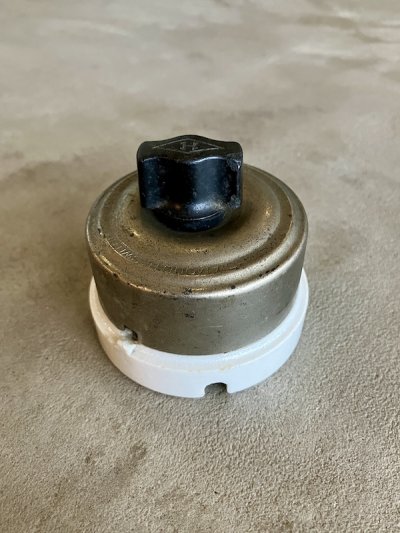 画像2: 1910'S 20'S　DIAMOND H SWITCH　サーフェイススイッチ　大型　ロータリースイッチ　ターンスイッチ　スナップスイッチ　ブラス　ニッケルメッキ　ベークライト　ポーセリン　アンティーク　ビンテージ
