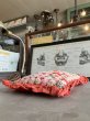 画像6: 1890’S 1900'S 1910'S　ヴィクトリアン　フェザークッション　ハンドメイド　フラワーモチーフ　柄　シルク　レース　フリル　オーガンジー　赤系　アンティーク　ビンテージ　 (6)