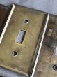 画像11: 1920 30's　PATINA　スイッチプレート　アメリカ　真鍮　ヘヴィーブラス　1口　トグルスイッチ　タンブラースイッチ　レバースイッチ　BRYANT,ジェネラルエレクトリック & UNKNOWN　アンティーク　ビンテージ (11)