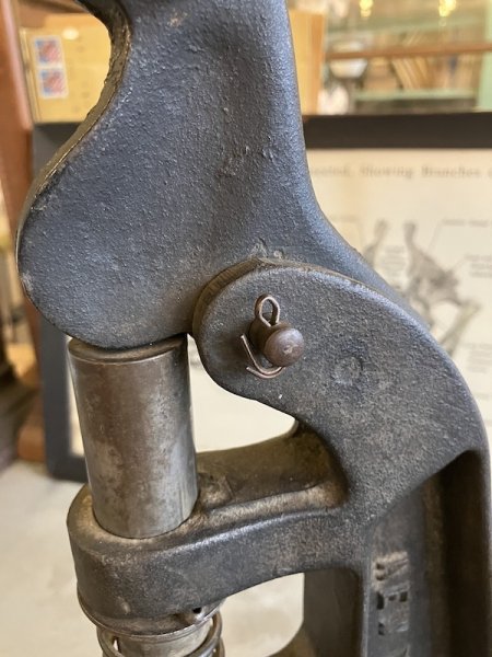 画像11: 1920'S 30'S　Defiance　ボタンプレス機　ボタンプレッサー　ハンドプレス　Button Machine Company　くるみボタン　アイレット　ハトメ　アイアン　New York　アンティーク　ビンテージ (11)